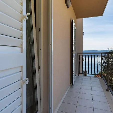 With Parking Space - Omis - 2805 *