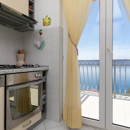 With Parking Space - Omis - 2805 Mimice