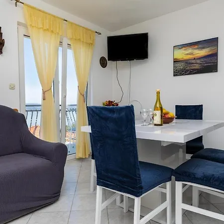 With Parking Space - Omis - 2805 * Mimice