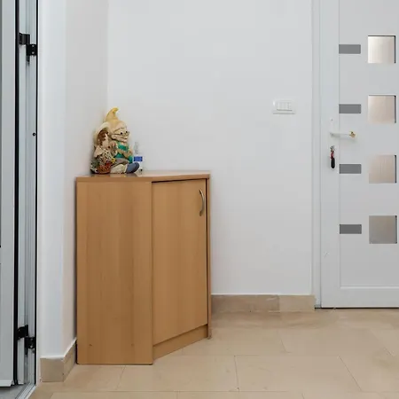 With Parking Space - Omis - 2805 *