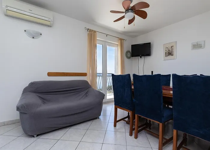 With Parking Space - Omis - 2805 *